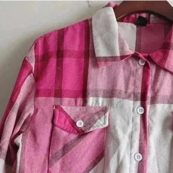 Plaid Print Drop Shoulder Flap Pocket Shirt - Picture 12 of 15